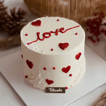 原创爱心主题简约鲜奶蛋糕（三）