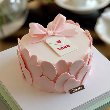 原创爱心蝴蝶结主题翻糖鲜奶蛋糕（四）